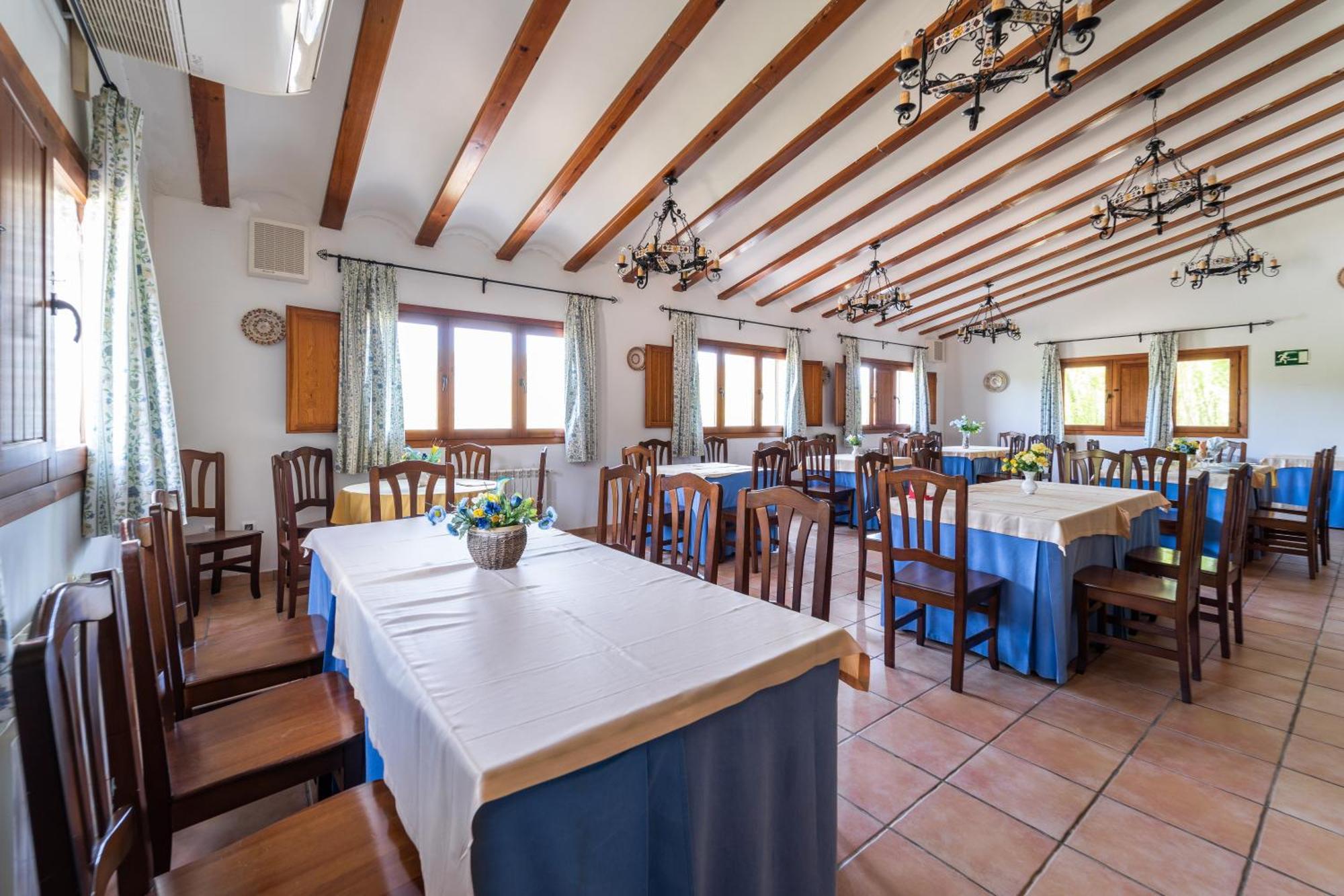 El Moral Centro De Turismo Rural Valdecanas Bagian luar foto